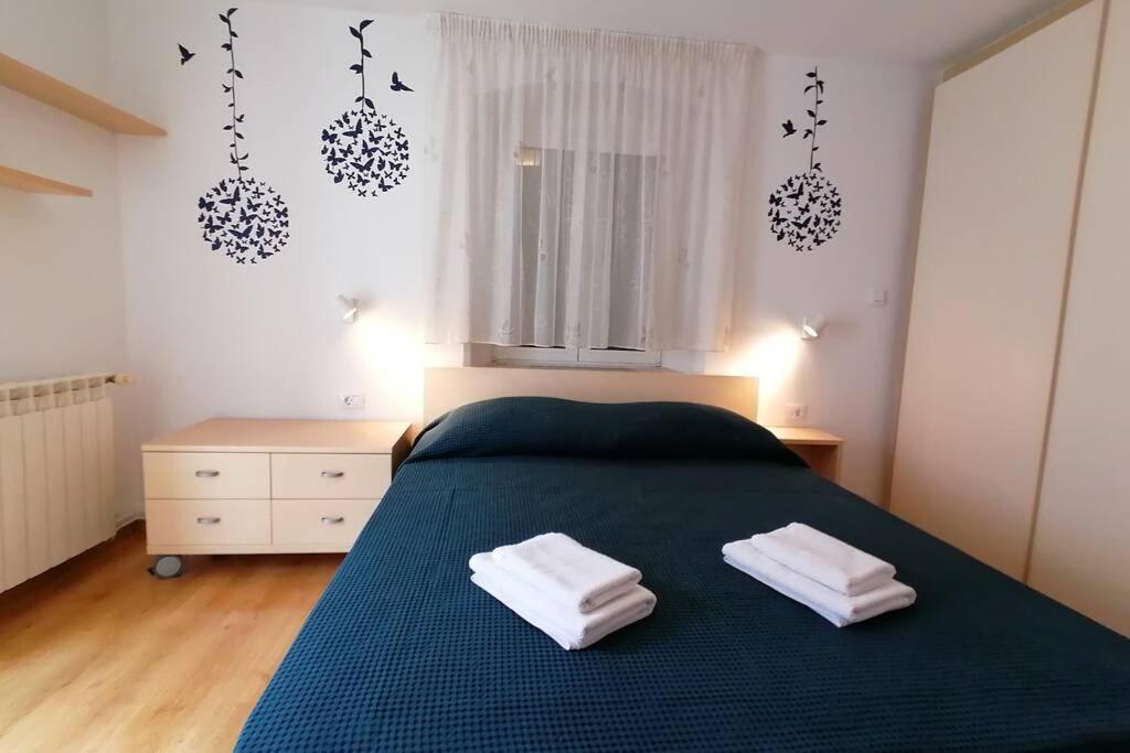 Apartment Veli Dvor Cres Eksteriør billede